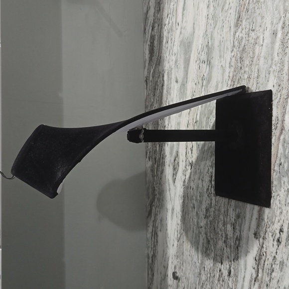 Necklace Display Stand Black - Picture 2 of 6